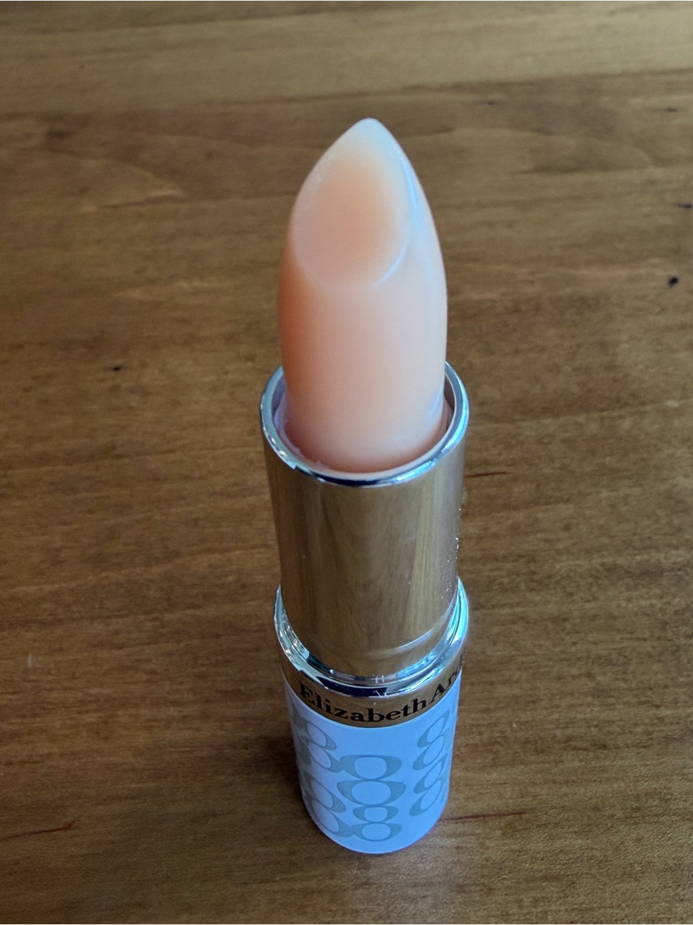 Elizabeth Arden Bag with Eight Hour Cream Lip Protectant SPF 15 Plus Mote - Picture 4 of 6